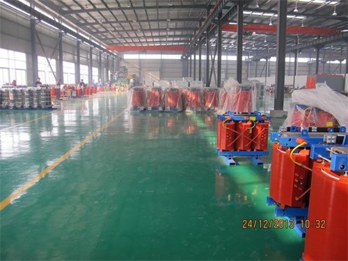 中方SCB11-2000KVA/10KV/0.4KV干式变压器现货